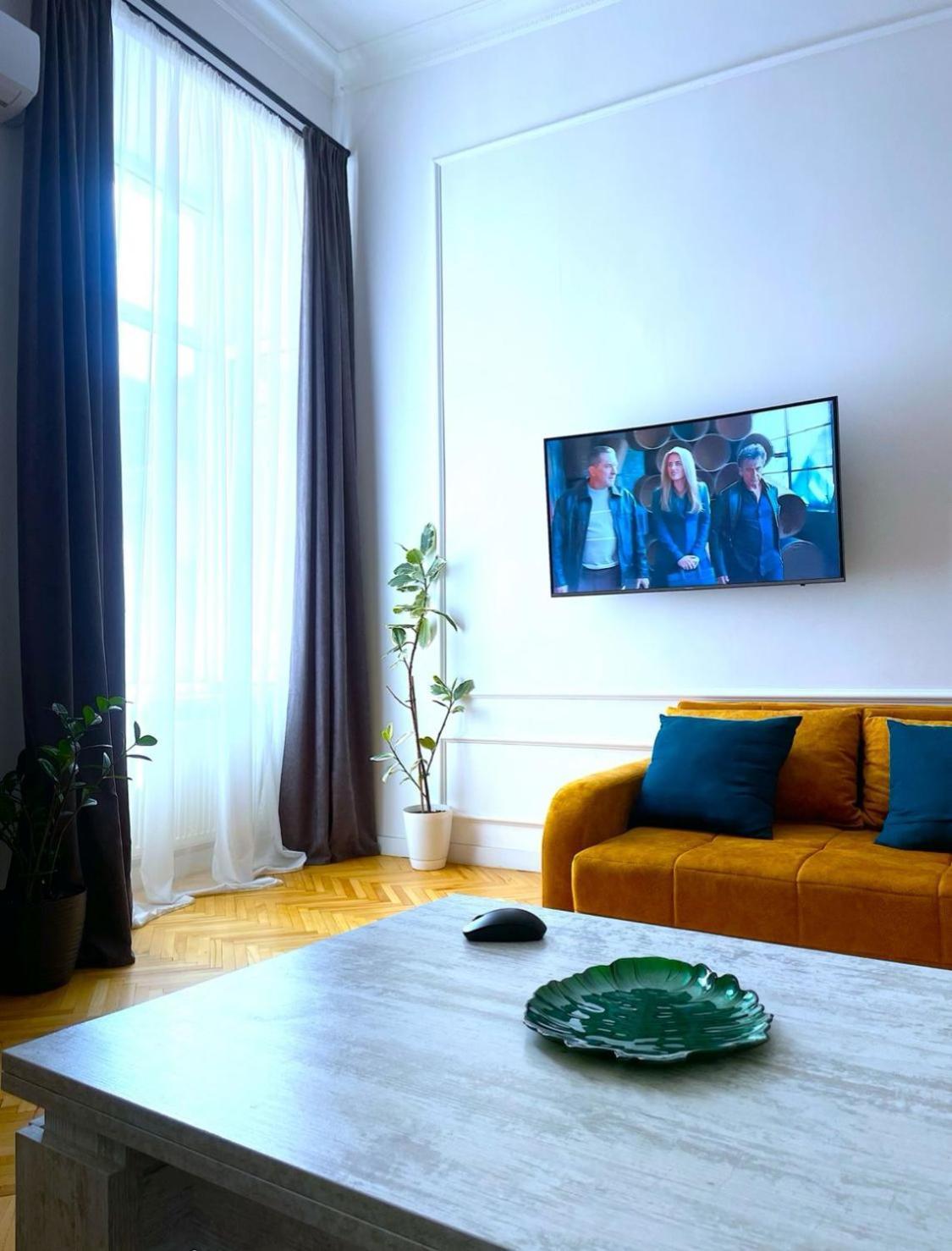 Art Hotel Tabidze Tbilisi Buitenkant foto