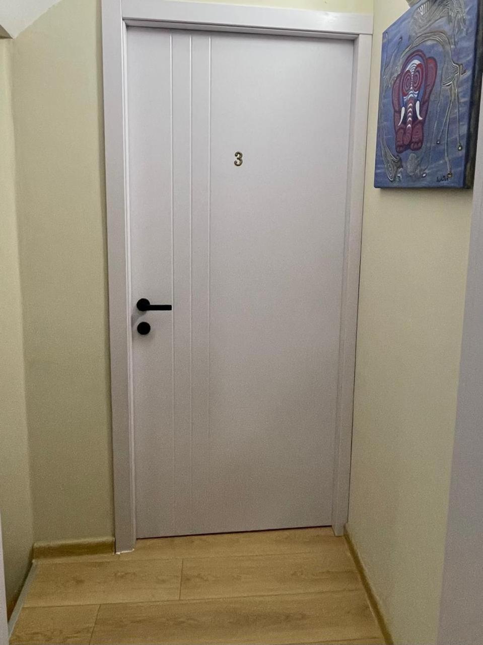 Art Hotel Tabidze Tbilisi Buitenkant foto