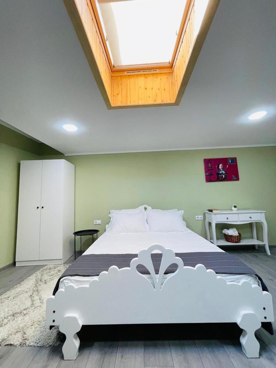 Art Hotel Tabidze Tbilisi Buitenkant foto