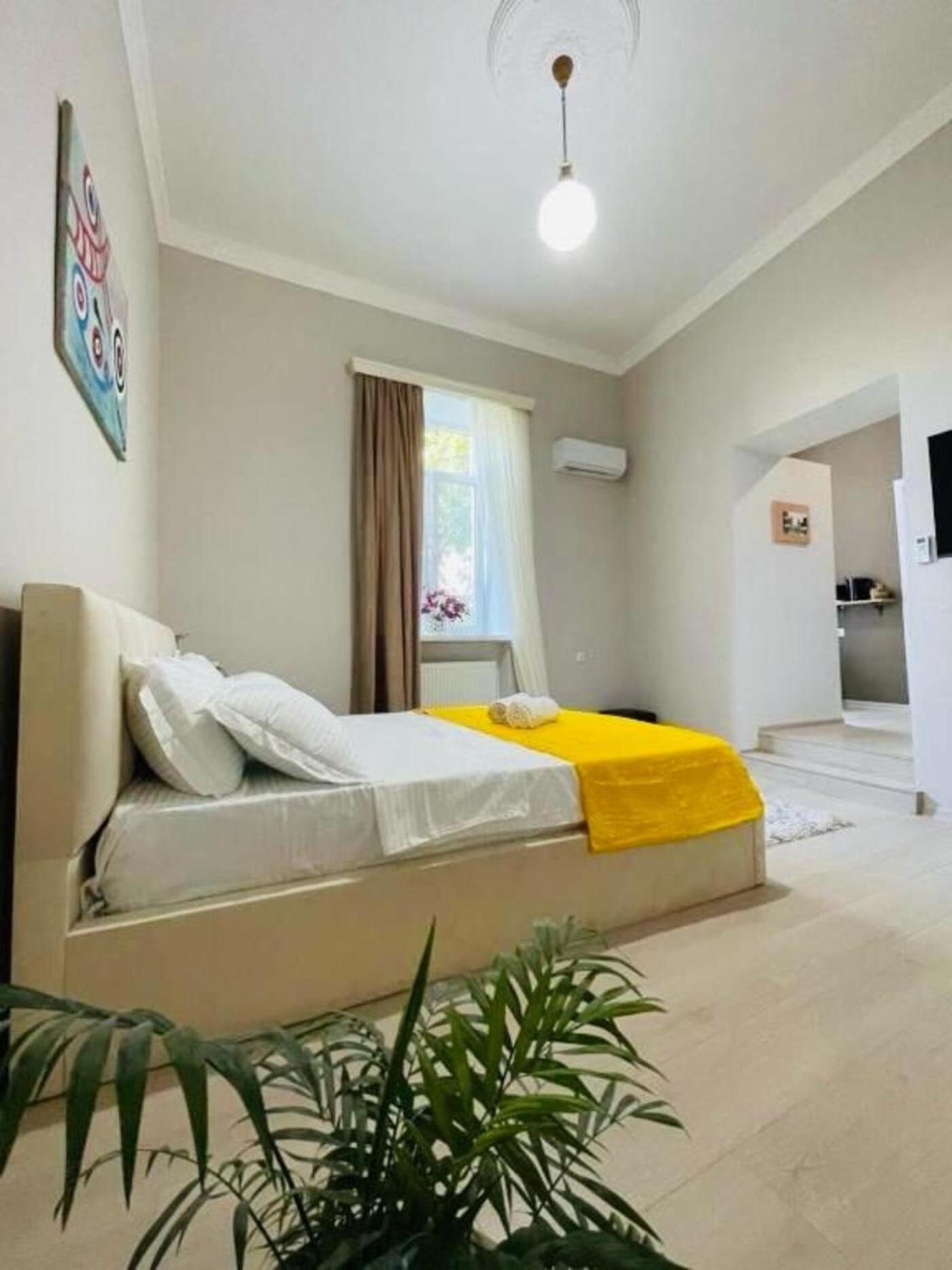 Art Hotel Tabidze Tbilisi Buitenkant foto